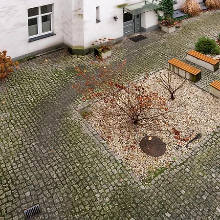 Polesie Charming By Bookinghost 罗兹