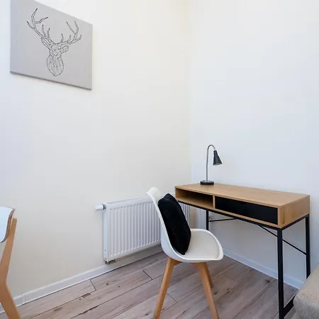 Polesie Charming By Bookinghost * Łódź