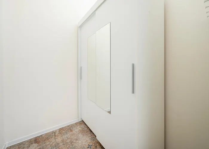 Lägenhet Polesie Charming By Bookinghost Łódź