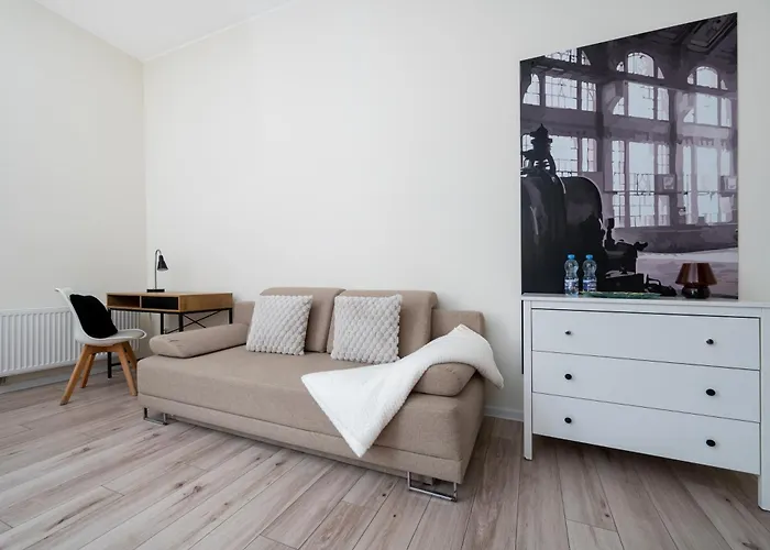 Lägenhet Polesie Charming By Bookinghost *